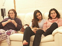 Click to enlarge (77732 bytes)